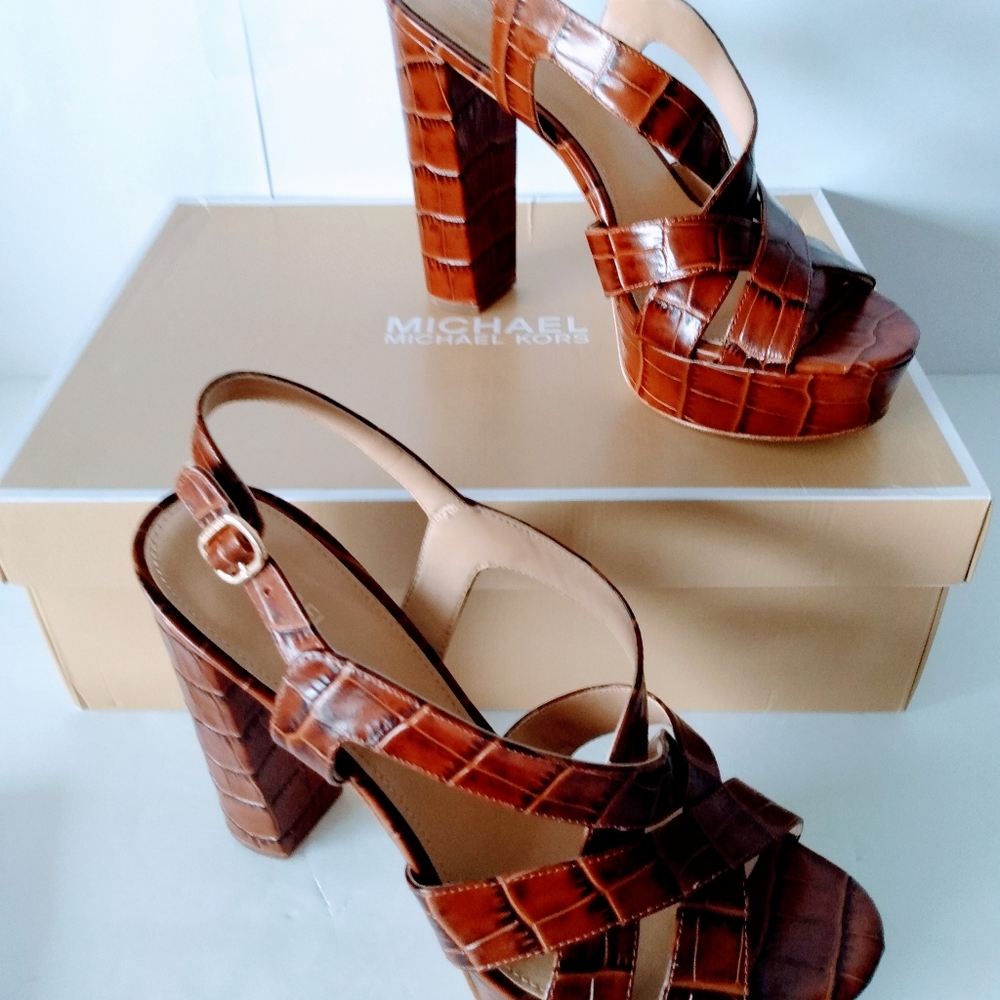 NIB MICHAEL KORS Audrina Platform